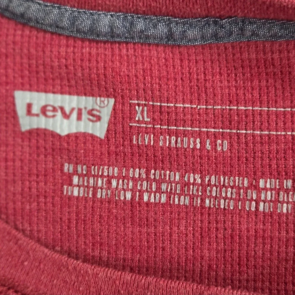 Levi's‎ Mens XL Red Waffle Knit Long Sleeve Crew Neck T-Shirt Casual
